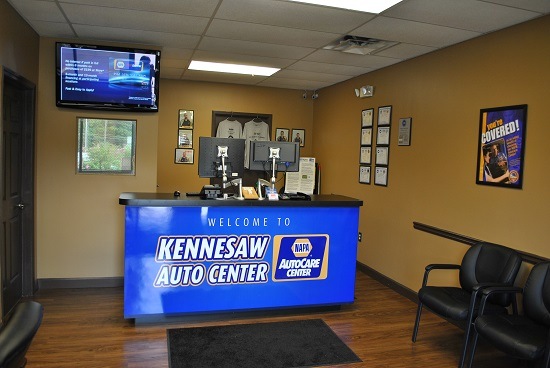 Front Desk | Kennesaw Auto Center